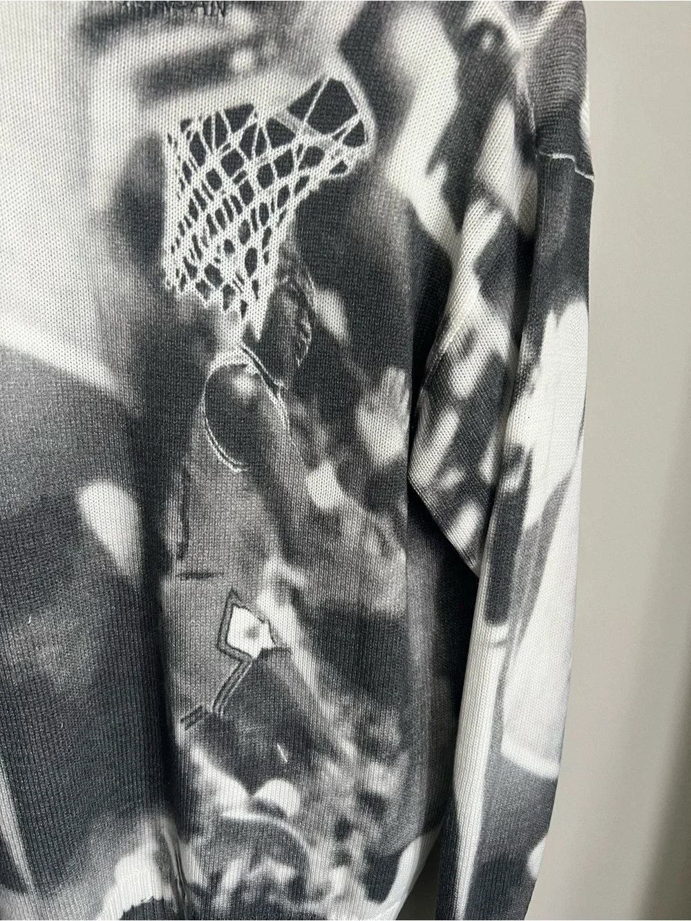 AIR JORDAN Men’s Knit Crew Sweater Oversized Heavyweight Size M